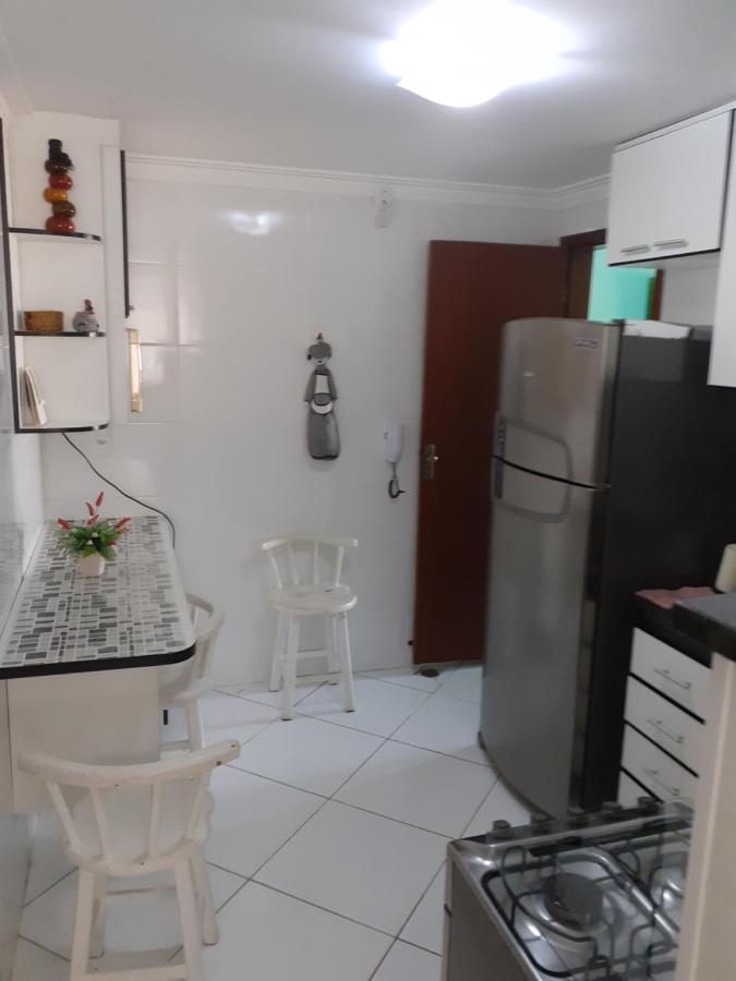 Apartamento Com Estacionamento, Telas Nas Varandas Arraial do Cabo Esterno foto